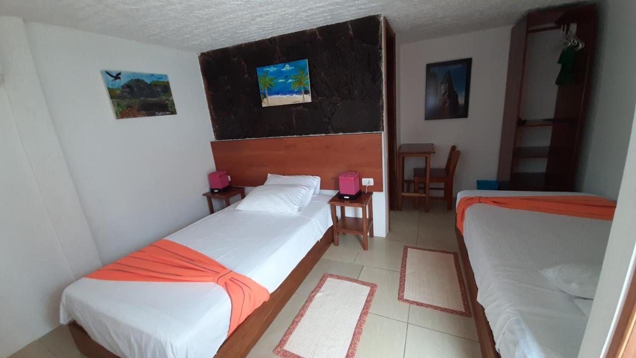 Hostal Tero Real Puerto Villamil Ngoại thất bức ảnh