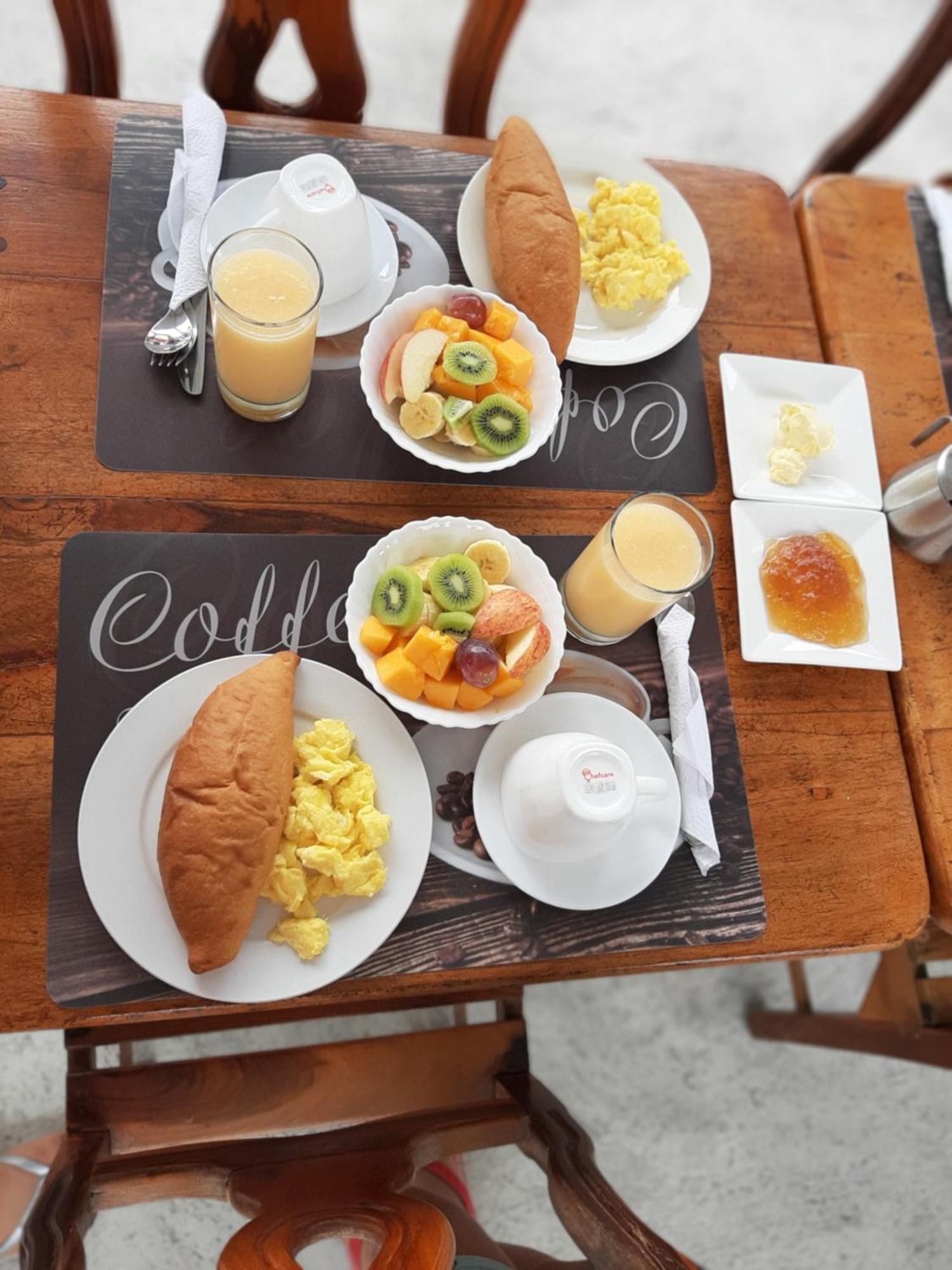 Hostal Tero Real Puerto Villamil Ngoại thất bức ảnh
