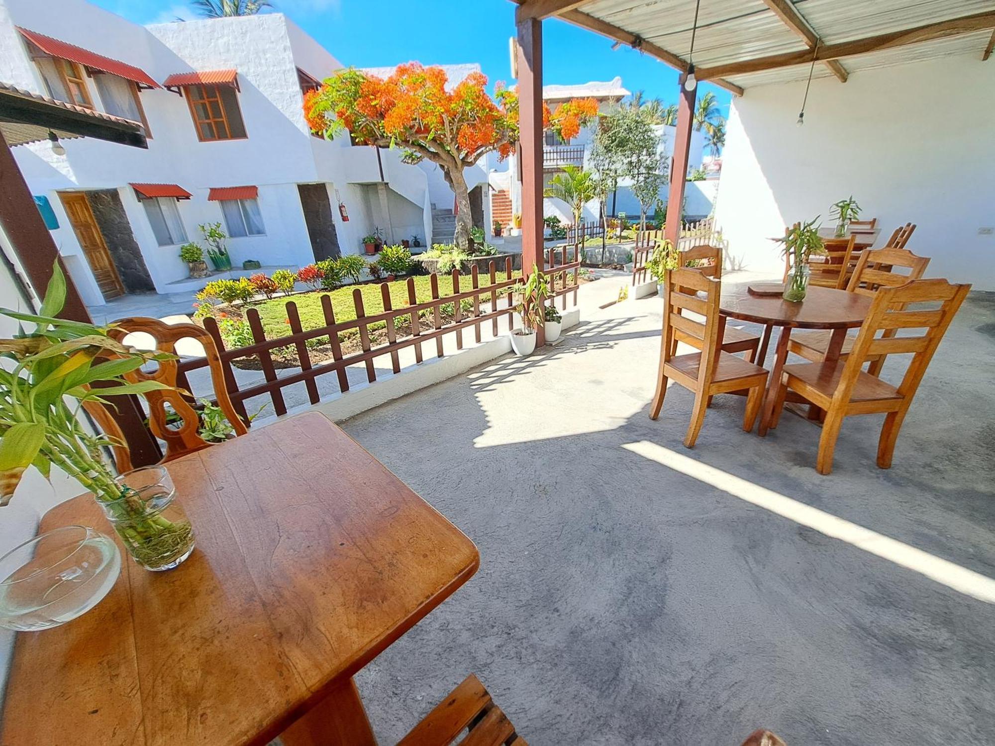 Hostal Tero Real Puerto Villamil Ngoại thất bức ảnh