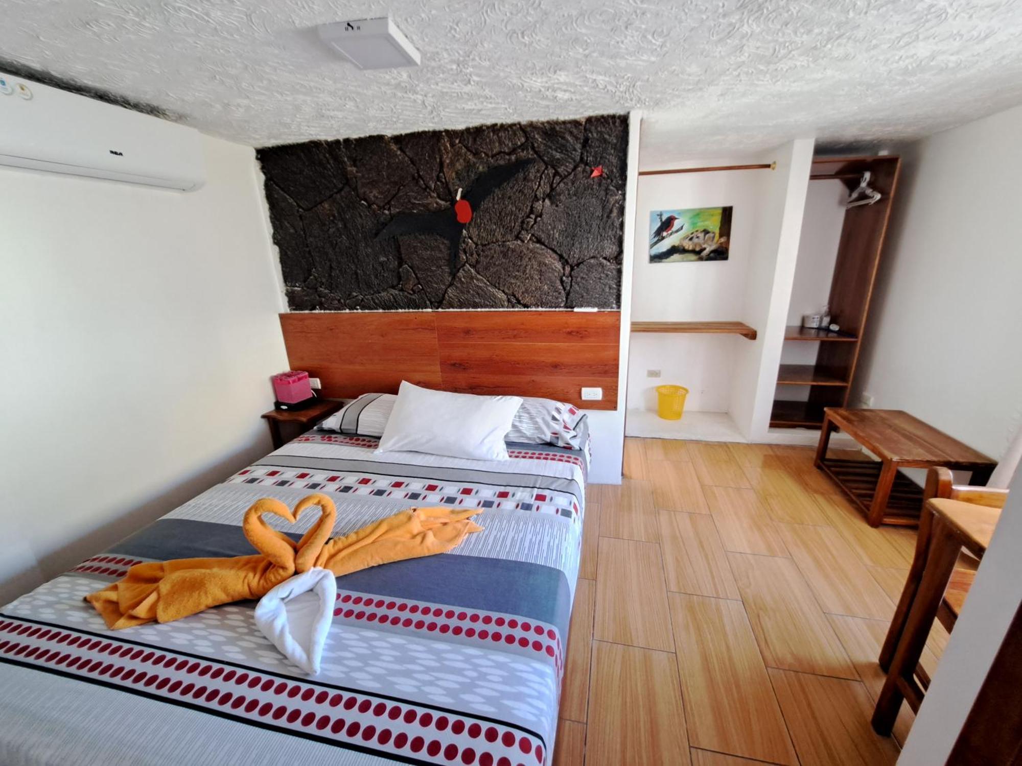 Hostal Tero Real Puerto Villamil Phòng bức ảnh